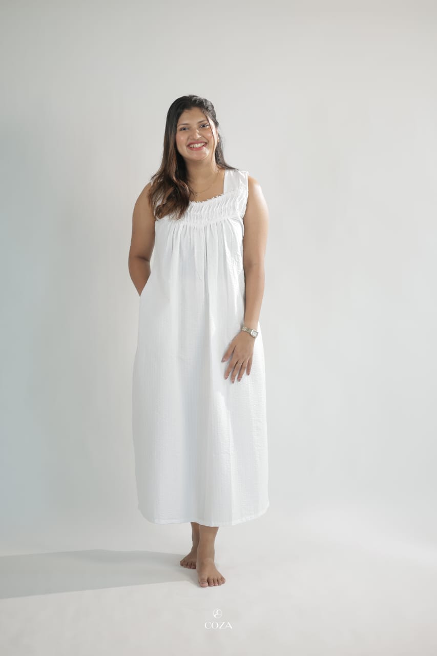 White Elegance Nightdress